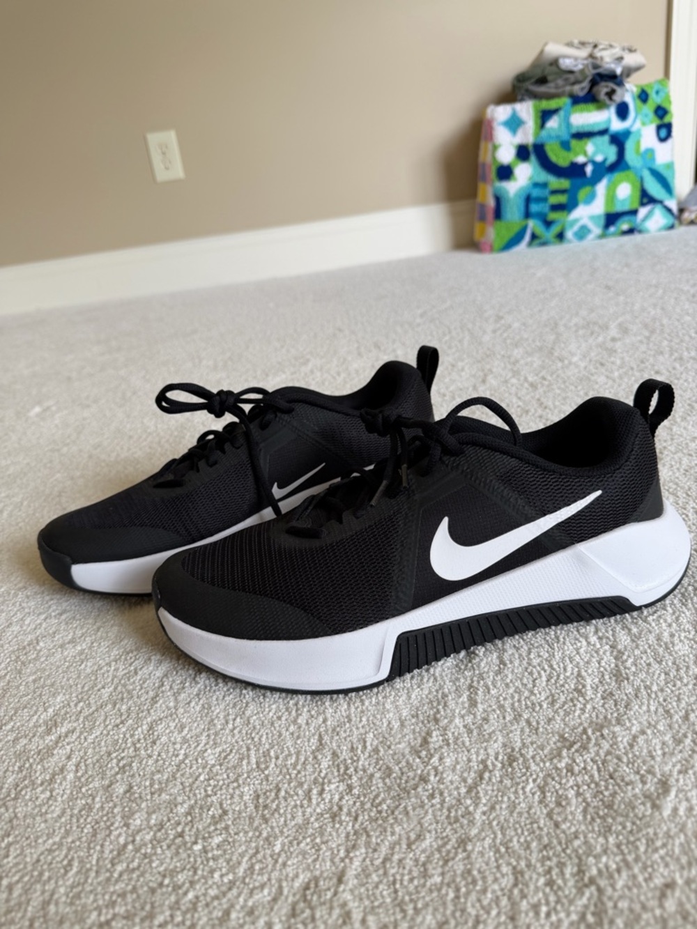 Nike Black and White Lightweight Running Shoes